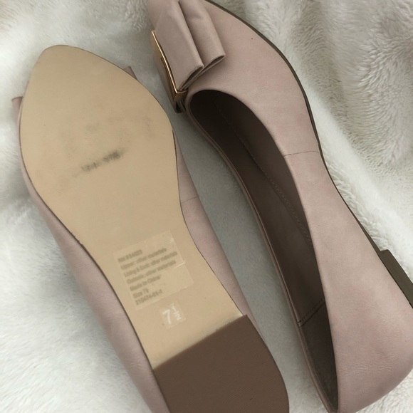 BANANA REPUBLIC Pointy Toe Flats - Picture 3 of 4